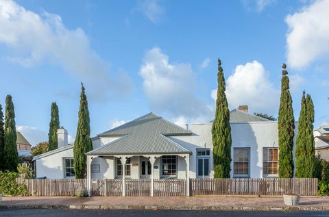 Grey Masts, Robe - Kingaroy Accommodation 0