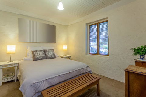 Grey Masts, Robe - Kingaroy Accommodation 3