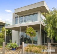 Grossard Point The Lighthouse Ventnor - Kingaroy Accommodation