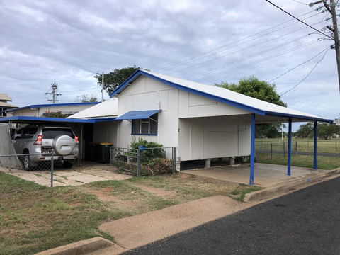 Gumby Gumby Cottage - Kingaroy Accommodation 0