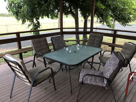Gumby Gumby Cottage - Kingaroy Accommodation 2