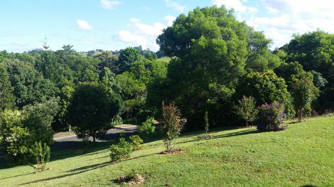 Gumtree House Montville - Kingaroy Accommodation 3