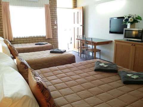 Guyra Motor Inn - Kingaroy Accommodation 0