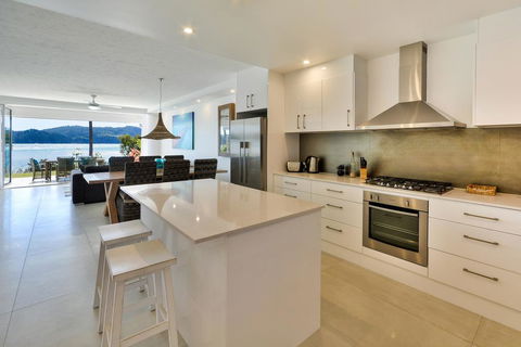Hamilton Island Holiday Homes - Kingaroy Accommodation 3