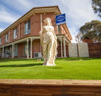 Hamilton's Queanbeyan Motel - Kingaroy Accommodation