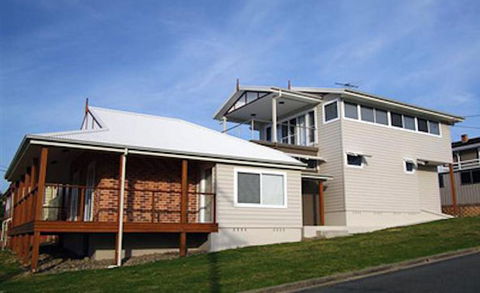 Hampstead, 32 Main Street - Kingaroy Accommodation 0
