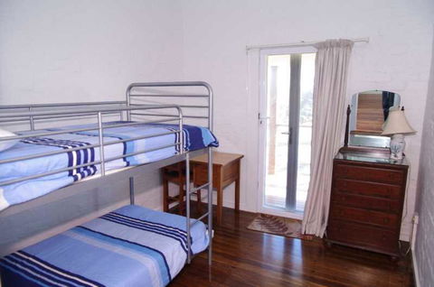 Hampstead, 32 Main Street - Kingaroy Accommodation 1