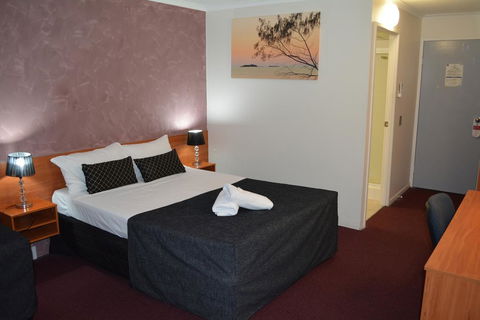 Hampton Villa Motel - Kingaroy Accommodation 2