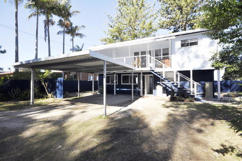 Happy Tides - Kingaroy Accommodation 2