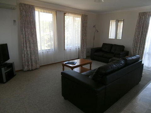 Harbour Lights Holiday Units - Kingaroy Accommodation 2