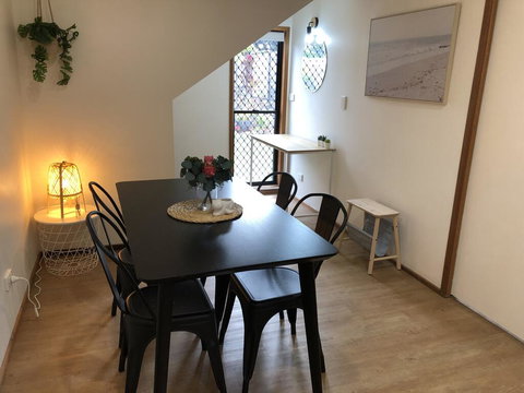 Haven Place Mooloolaba - Kingaroy Accommodation 3