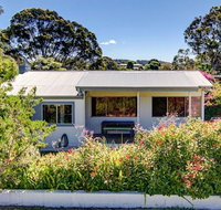 Henny's of Merimbula - Kingaroy Accommodation