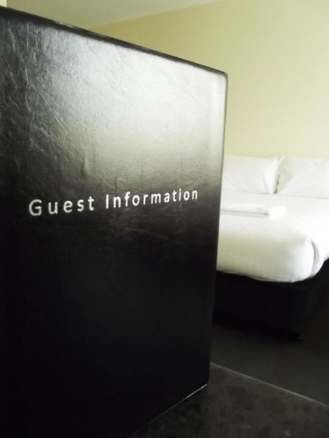 Heyfield Railway Hotel - Kingaroy Accommodation 3