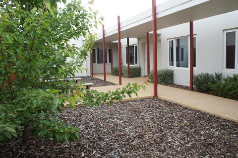 Heyfield Railway Hotel - Kingaroy Accommodation 0