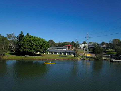 Hibiscus Lakeside Motel - Kingaroy Accommodation 0