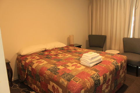 High Country Motel - Kingaroy Accommodation 3