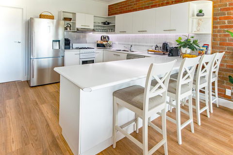 High Tide Five Star Appartment - Kingaroy Accommodation 3
