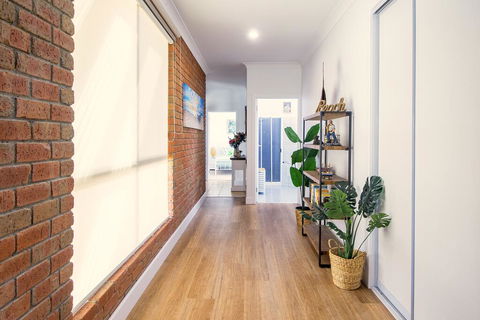 High Tide Five Star Appartment - Kingaroy Accommodation 1