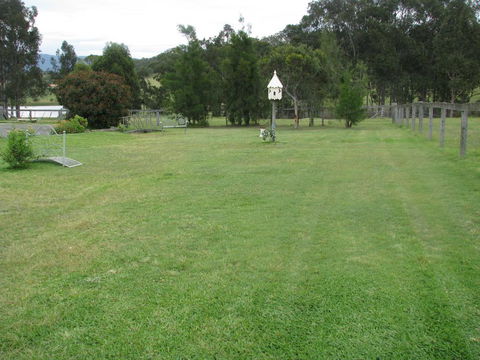 Hill Top Villas - Kingaroy Accommodation 2