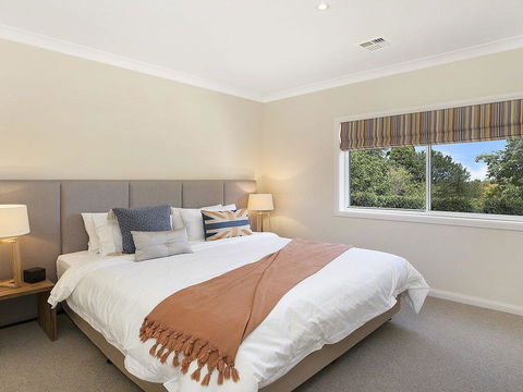 Hillview Cottage - Classic Country Comfort And Charm - Kingaroy Accommodation 2
