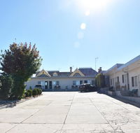 Hillview Motel - Kingaroy Accommodation