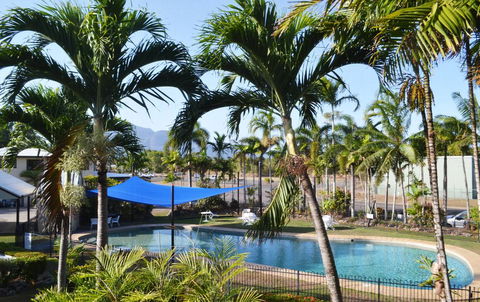 Hinchinbrook Resorts - Kingaroy Accommodation 0