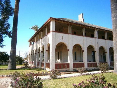 Historic Hydro Motor Inn - Kingaroy Accommodation 3