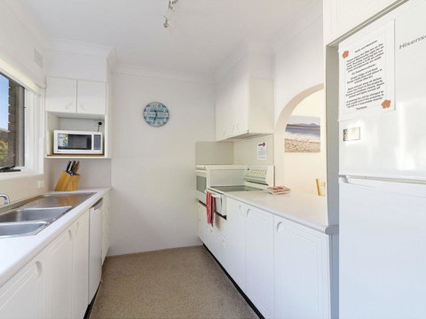 Hit The Beach - Kingaroy Accommodation 0