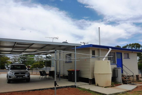 Holiday House Clermont - Kingaroy Accommodation 2