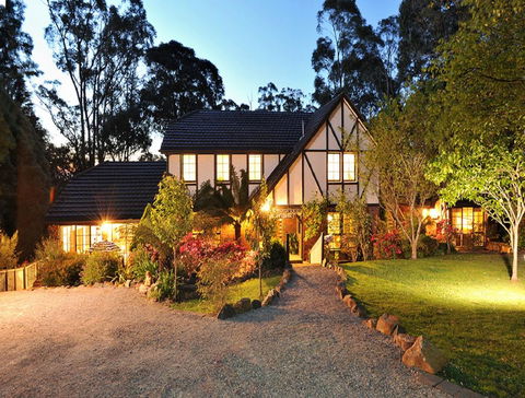 Holly Lodge - Kingaroy Accommodation 0