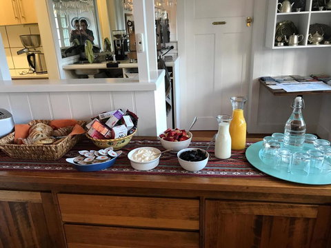 Holmwood Guesthouse - Kingaroy Accommodation 2