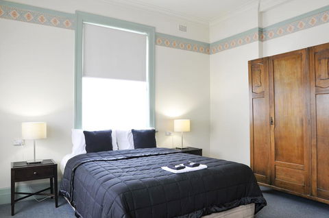 Hotel Gosford - Kingaroy Accommodation 2