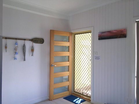 Island Daydreamer - Kingaroy Accommodation 3