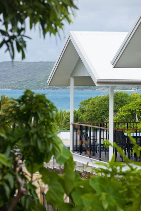 Island Villas & Apartments - Kingaroy Accommodation 3