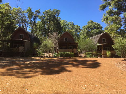 Jarrah Glen Cabins - Kingaroy Accommodation 0