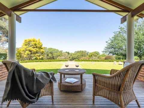 Jaspers Brush - Tranquil Gardens & Stunning Views - Kingaroy Accommodation 0