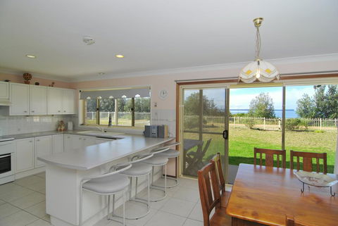 Jervis Bay Beachfront - Kingaroy Accommodation 0