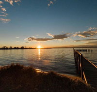 Jetty Views - Water views on Raymond island - Kingaroy Accommodation