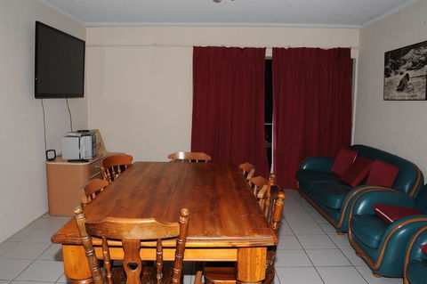 Jindabyne Apartments - Kingaroy Accommodation 1