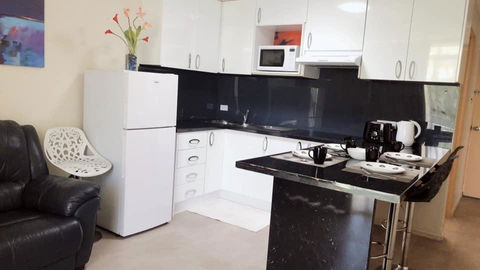 John And Agnes - Kingaroy Accommodation 2