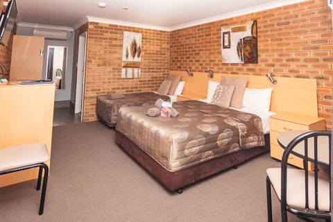 Jumbuck Motor Inn - Kingaroy Accommodation 2