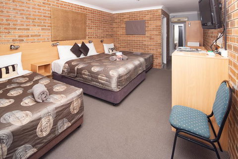 Jumbuck Motor Inn - Kingaroy Accommodation 3
