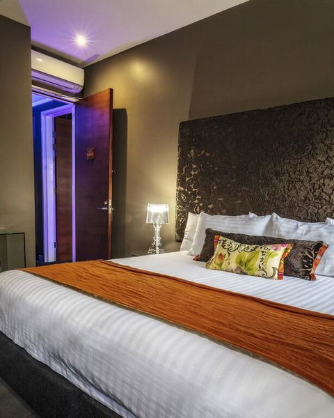 Junction Hotel - Kingaroy Accommodation 3