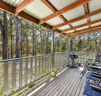 Kangaroo Cottage - cute Accom in bushland setting - Kingaroy Accommodation