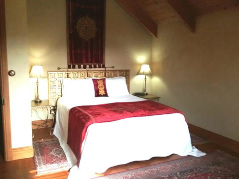 Kentisbury Country House - Kingaroy Accommodation 2