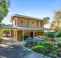 Kestrel Lodge Port Willunga - Kingaroy Accommodation