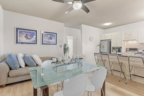 Kiah Unit 14 53 Victoria Parade - Kingaroy Accommodation 3