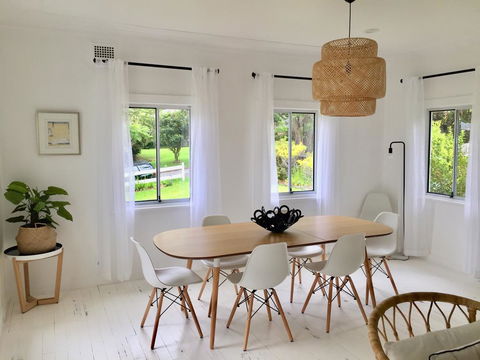 Kookaburra House, Newport - Kingaroy Accommodation 3