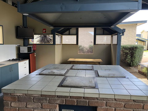 Koonwarra Holiday Park - Kingaroy Accommodation 2