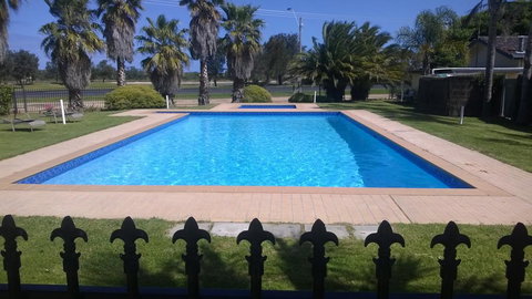 Koonwarra Holiday Park - Kingaroy Accommodation 0